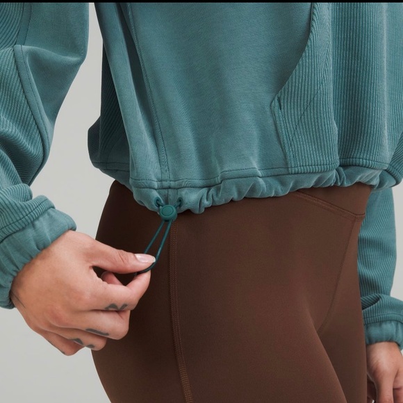 LULULEMON BRUSHED SOFTSTREME RIBBED HALF ZIP IN RARE GREEN JASPER!πβοΈπ - Picture 3 of 6